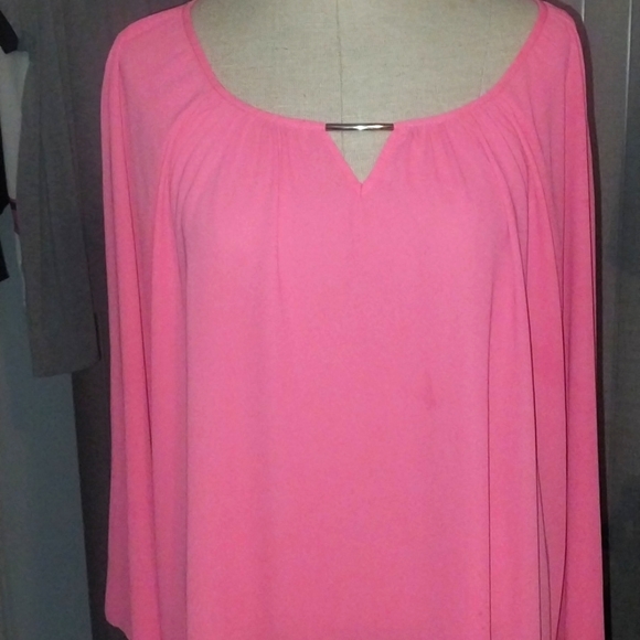 Avenue Tops - Decorative pink plus shirt